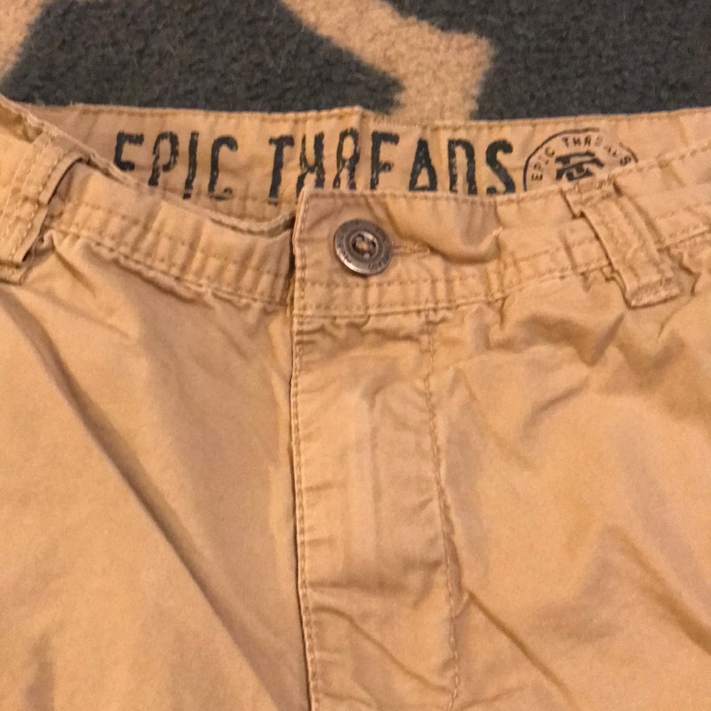 Shorts - Picture 2 of 3